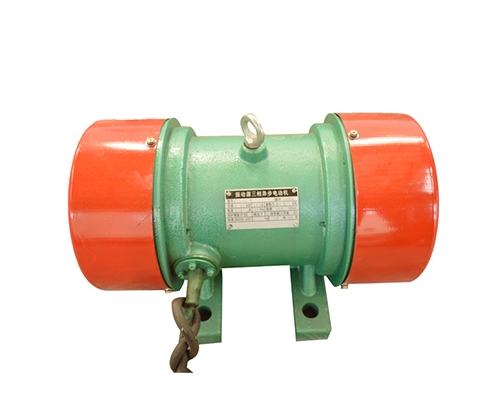 臥式振動(dòng)電機(jī)